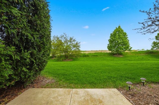 9910 Williams Drive 51-02, Huntley, IL 60142