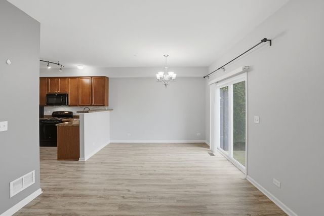 9910 Williams Drive 51-02, Huntley, IL 60142