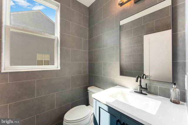 1192 HARPER DR, Warminster, PA 18974