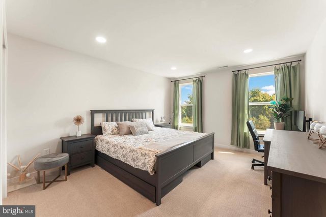 1192 HARPER DR, Warminster, PA 18974