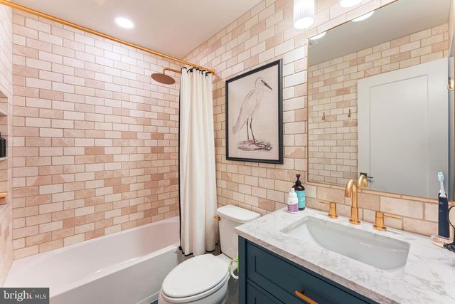 1192 HARPER DR, Warminster, PA 18974