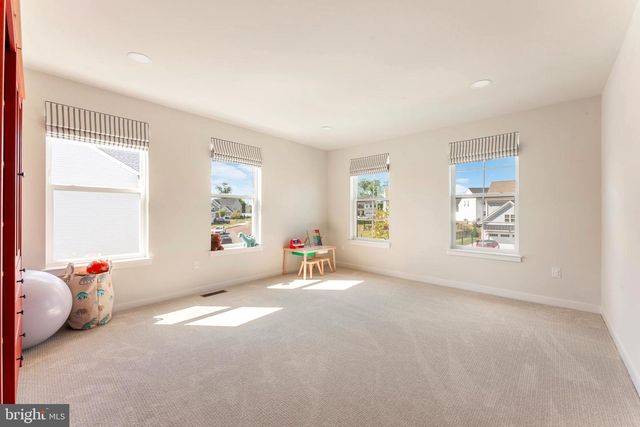 1192 HARPER DR, Warminster, PA 18974