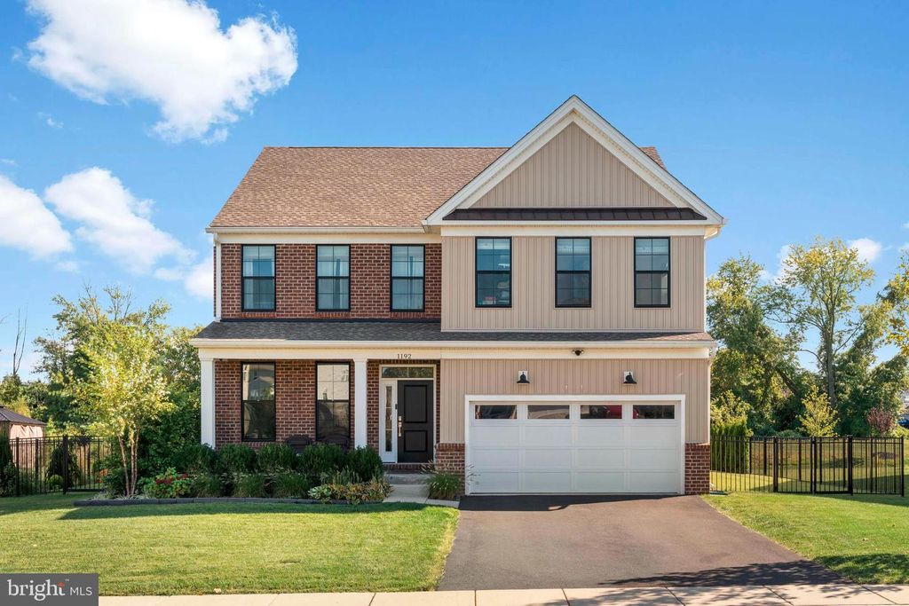 1192 HARPER DR, Warminster, PA 18974