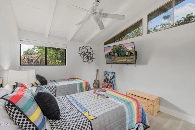 15638 Simonds Street, Los Angeles, CA 91344