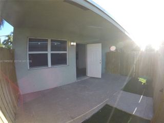 1204 NE 5th Ter 1, Fort Lauderdale, FL 33304