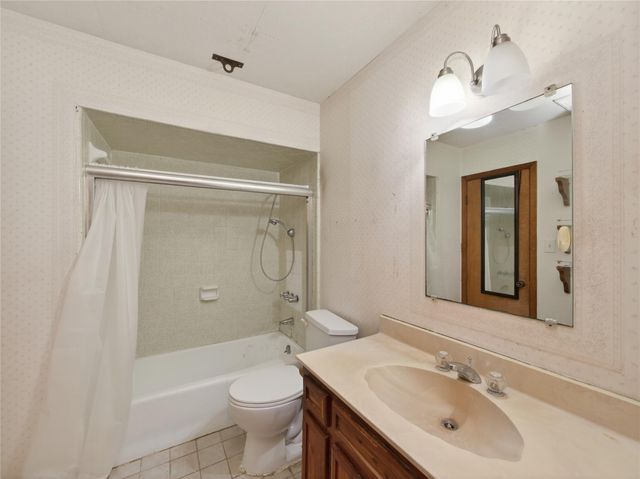 7 Tammy LN, Round Rock, TX 78665