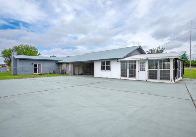 7 Tammy LN, Round Rock, TX 78665