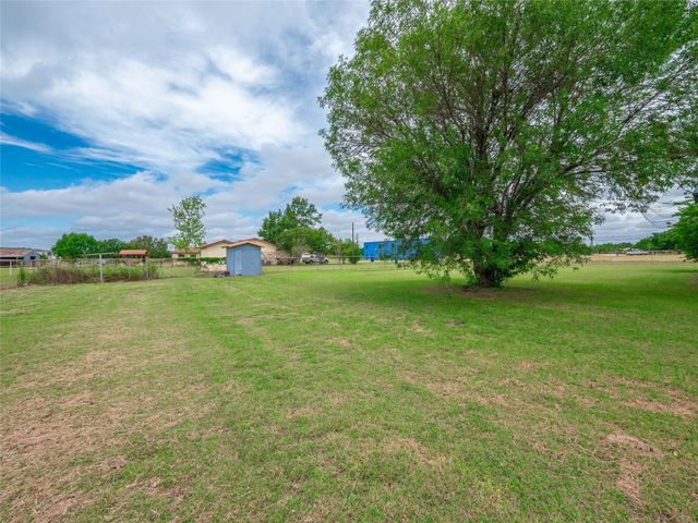 7 Tammy LN, Round Rock, TX 78665