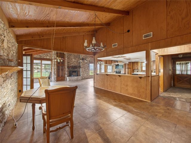 7 Tammy LN, Round Rock, TX 78665