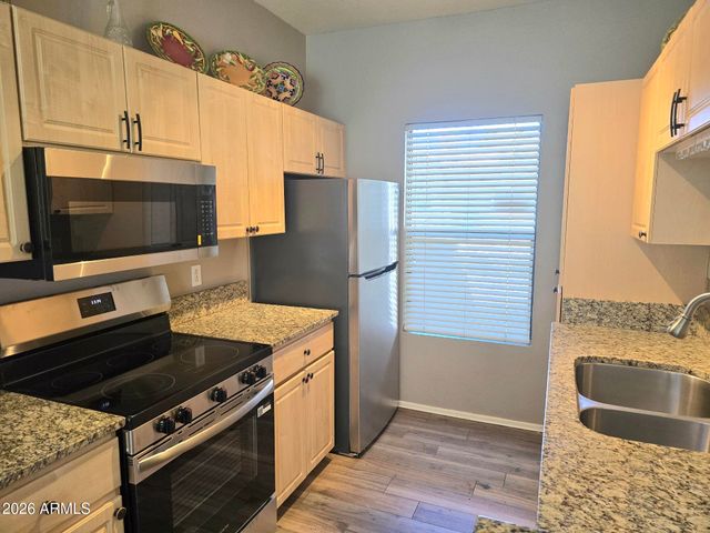 9600 N 96TH Street 242, Scottsdale, AZ 85258