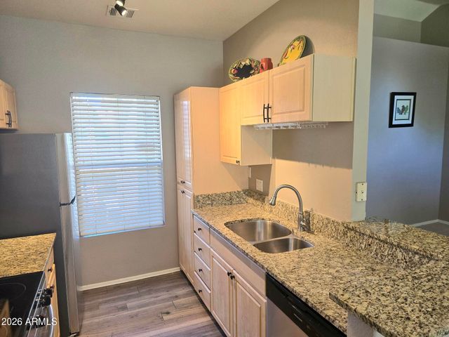 9600 N 96TH Street 242, Scottsdale, AZ 85258