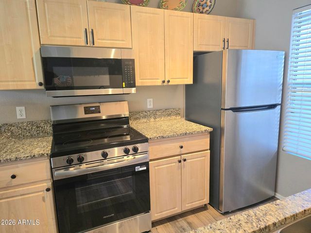 9600 N 96TH Street 242, Scottsdale, AZ 85258