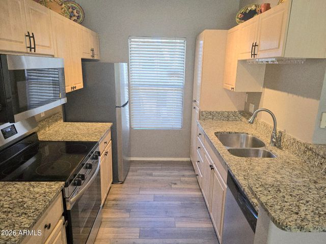 9600 N 96TH Street 242, Scottsdale, AZ 85258