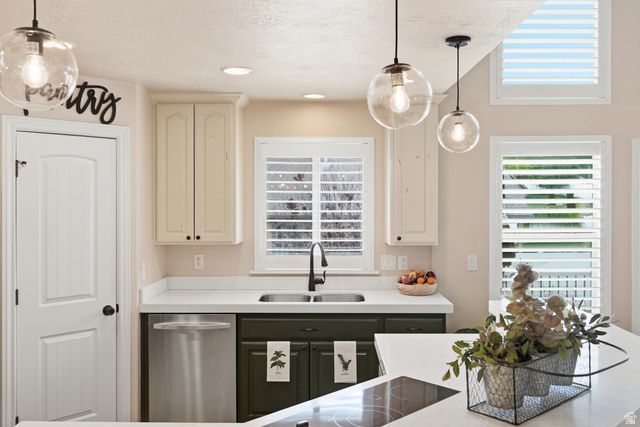 14561 S SUN BLOOM LN, Herriman, UT 84096