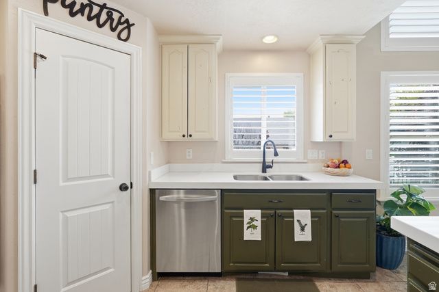 14561 S SUN BLOOM LN, Herriman, UT 84096