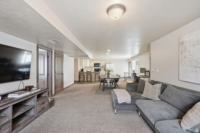 14561 S SUN BLOOM LN, Herriman, UT 84096