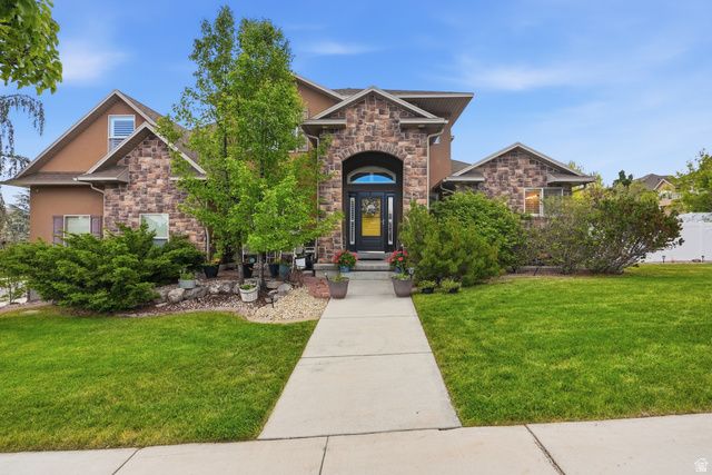 14561 S SUN BLOOM LN, Herriman, UT 84096