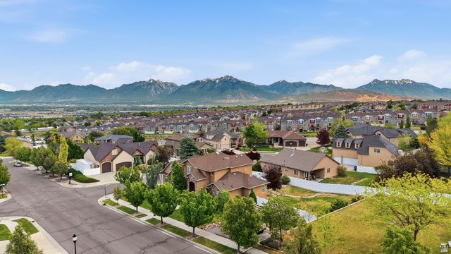 14561 S SUN BLOOM LN, Herriman, UT 84096