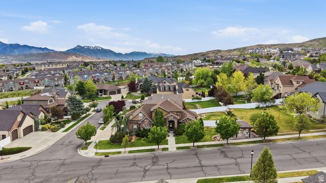 14561 S SUN BLOOM LN, Herriman, UT 84096