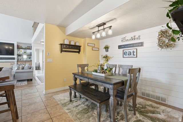 14561 S SUN BLOOM LN, Herriman, UT 84096