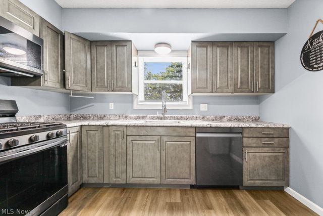 10960 Easton Street NE, Alliance, OH 44601
