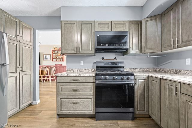 10960 Easton Street NE, Alliance, OH 44601