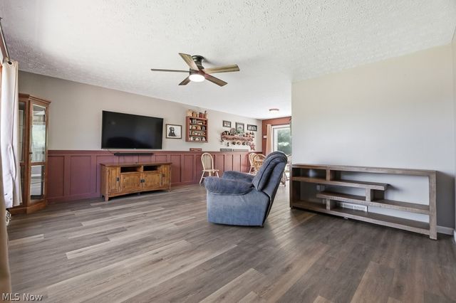 10960 Easton Street NE, Alliance, OH 44601