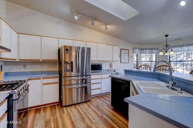 7160 E LOBO Way, Prescott Valley, AZ 86314