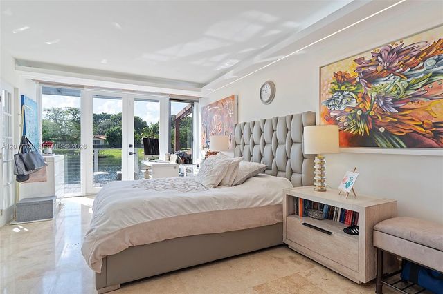 6616 E Miami Lakes Dr E, Miami Lakes, FL 33014