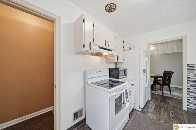 1645 48th Street, Lincoln, NE 68506