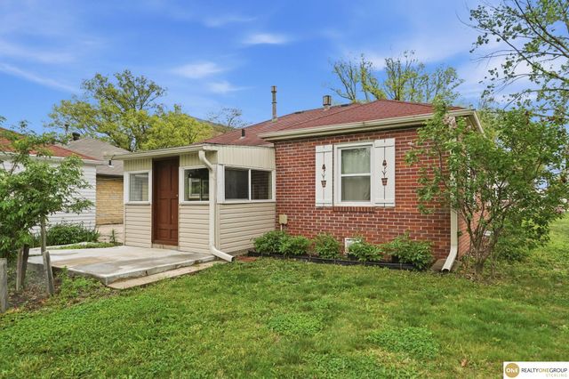 1645 48th Street, Lincoln, NE 68506