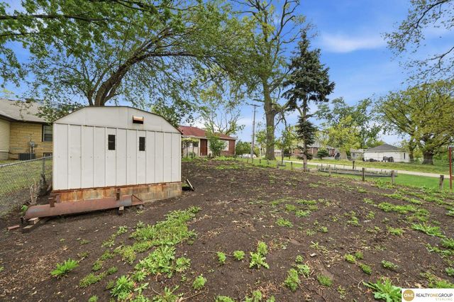 1645 48th Street, Lincoln, NE 68506