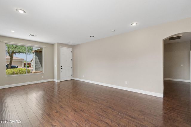 18391 W CAPISTRANO Avenue, Goodyear, AZ 85338