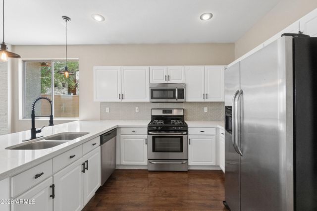 18391 W CAPISTRANO Avenue, Goodyear, AZ 85338