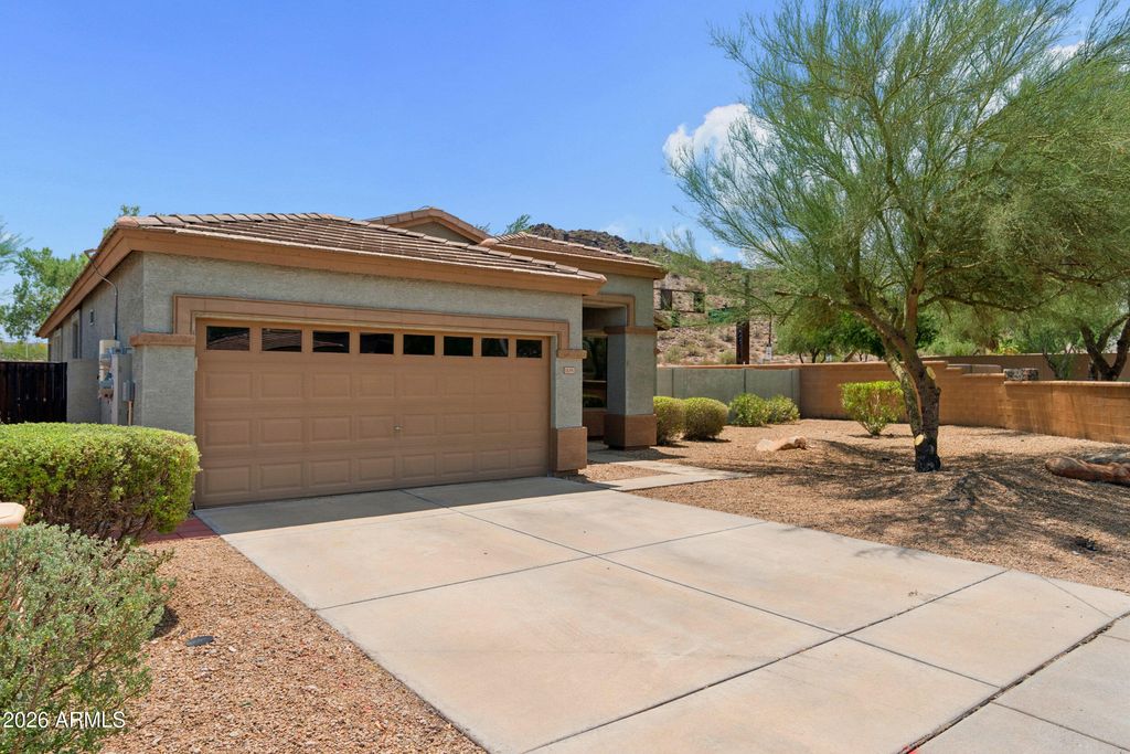 18391 W CAPISTRANO Avenue, Goodyear, AZ 85338 — photo 5