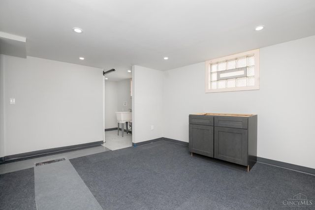 1117 W Seymour Avenue, Springfield Twp., OH 45216