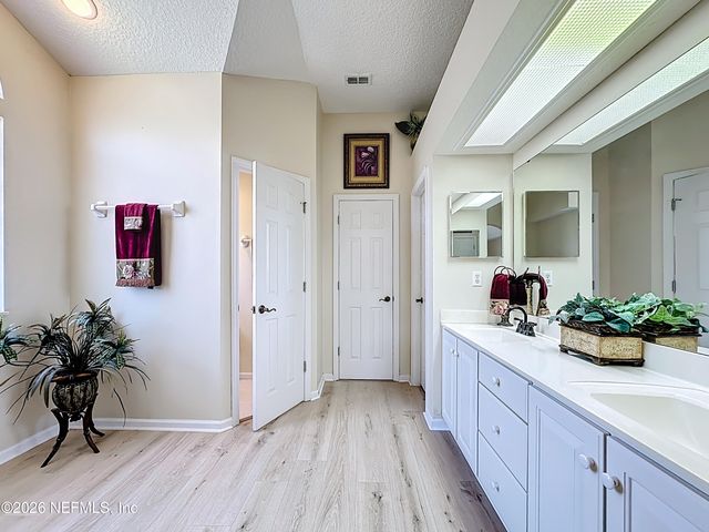 2264 LOOKOUT Landing, Fleming Island, FL 32003