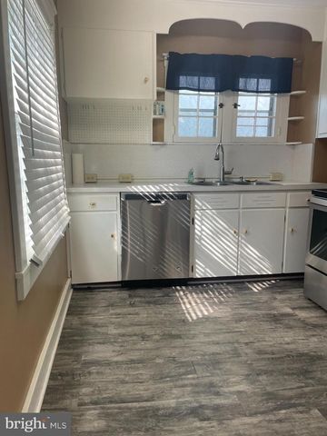 825 GEPHART DR, Cumberland, MD 21502