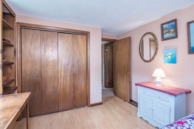 22 Beech Hill Rd, Agawam, MA 01030