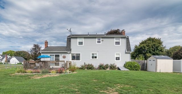 22 Beech Hill Rd, Agawam, MA 01030