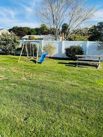 22 Beech Hill Rd, Agawam, MA 01030