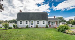 22 Beech Hill Rd, Agawam, MA 01030