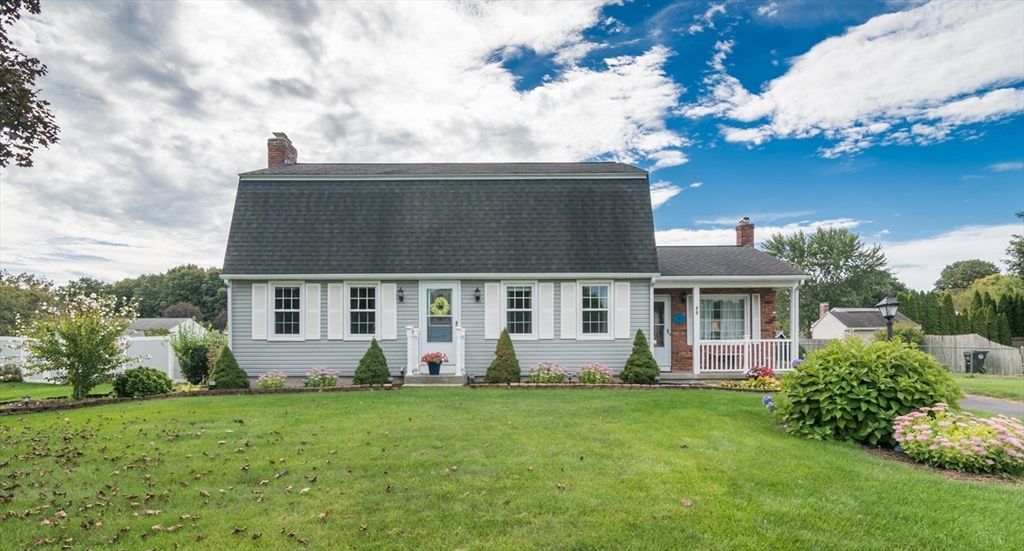 22 Beech Hill Rd, Agawam, MA 01030