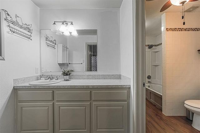 6203 Oak Bay Drive, Houston, TX 77091