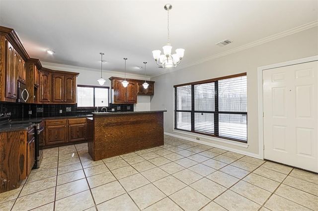 6203 Oak Bay Drive, Houston, TX 77091