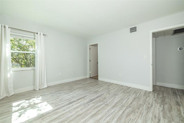 6950 AVENUE DES PALAIS 2A, South Pasadena, FL 33707