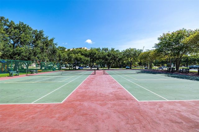 6950 AVENUE DES PALAIS 2A, South Pasadena, FL 33707