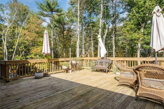 33 Slavin Path, Glocester, RI 02814