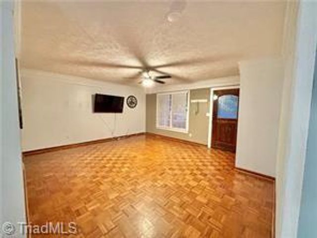 144 Strawberry Lane, Mount Airy, NC 27030