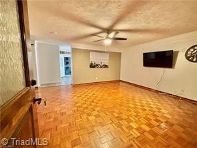 144 Strawberry Lane, Mount Airy, NC 27030